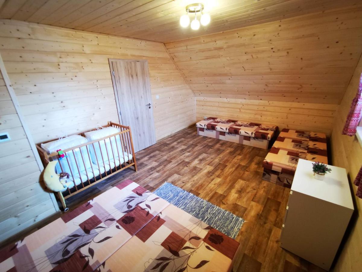 Chata Baska Na Liptove S Vlastnym Dvorom Liptovský Mikuláš Extérieur photo