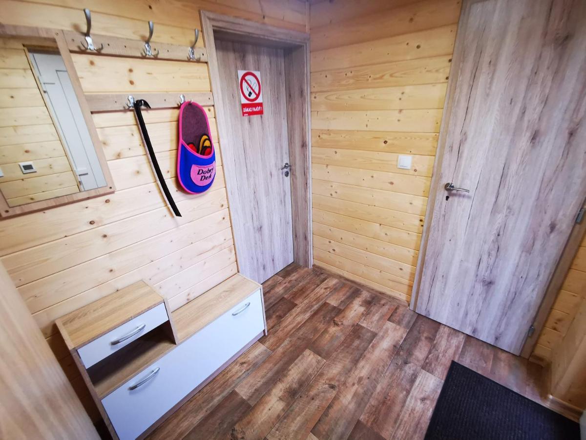 Chata Baska Na Liptove S Vlastnym Dvorom Liptovský Mikuláš Extérieur photo