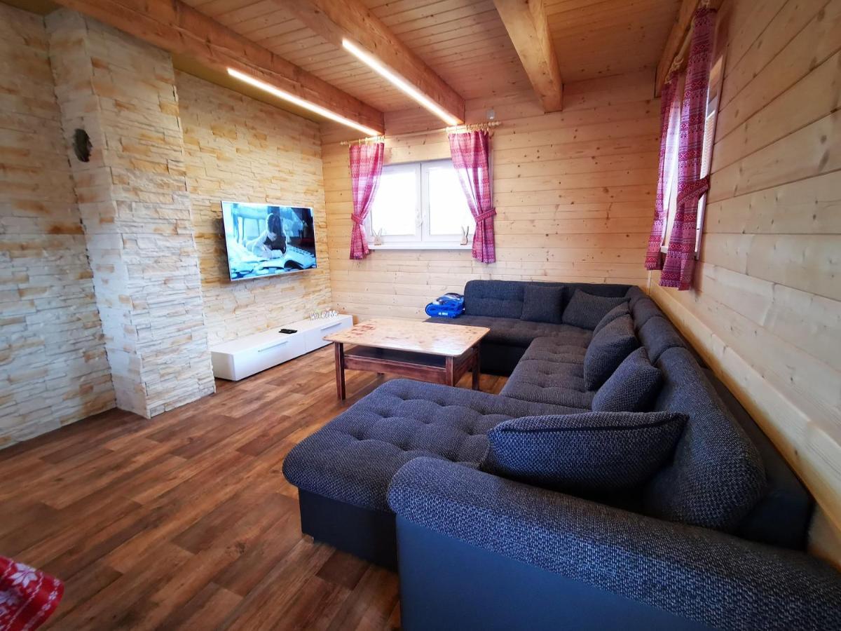 Chata Baska Na Liptove S Vlastnym Dvorom Liptovský Mikuláš Extérieur photo