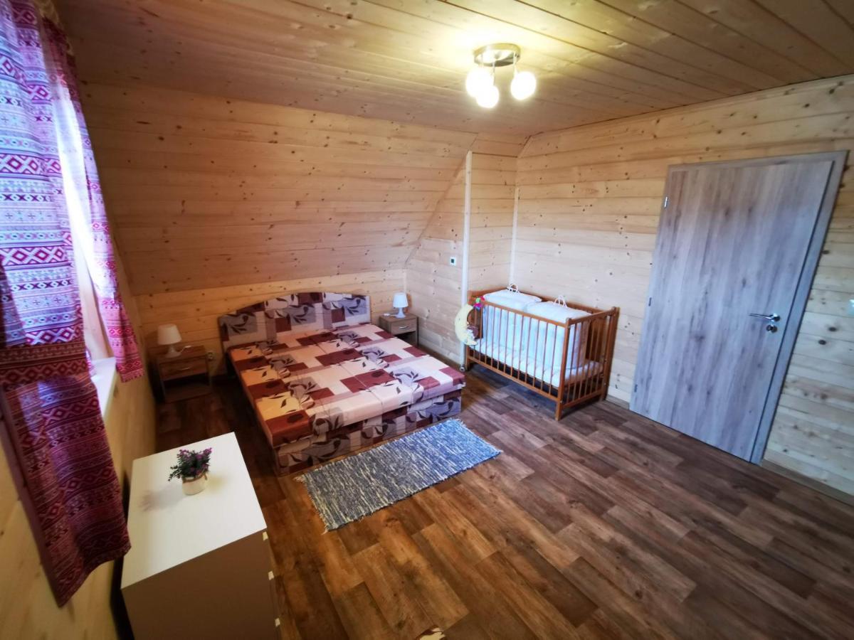 Chata Baska Na Liptove S Vlastnym Dvorom Liptovský Mikuláš Extérieur photo